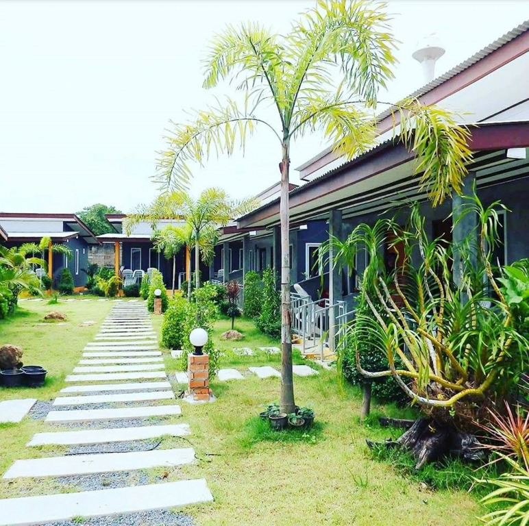 Popular Lanta Resort