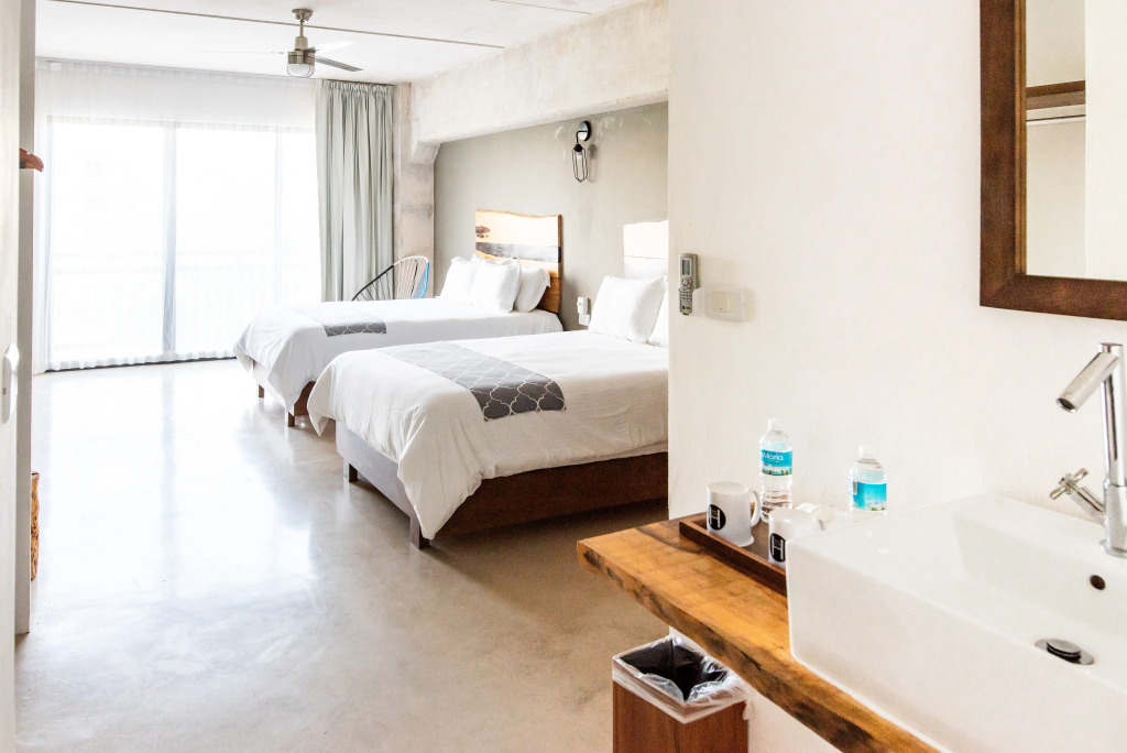 Hotel52