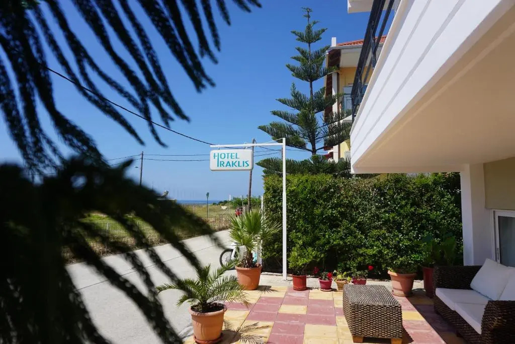 Iraklis Hotel