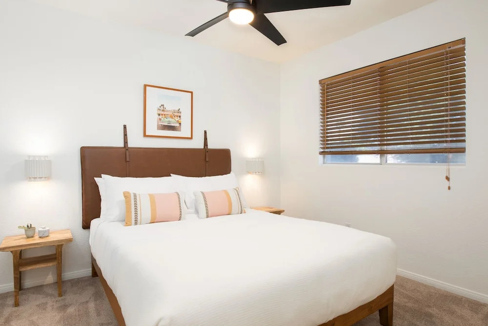 Bermuda by Avantstay Covered Patio w/ Outdoor Dining + Pool & Spa