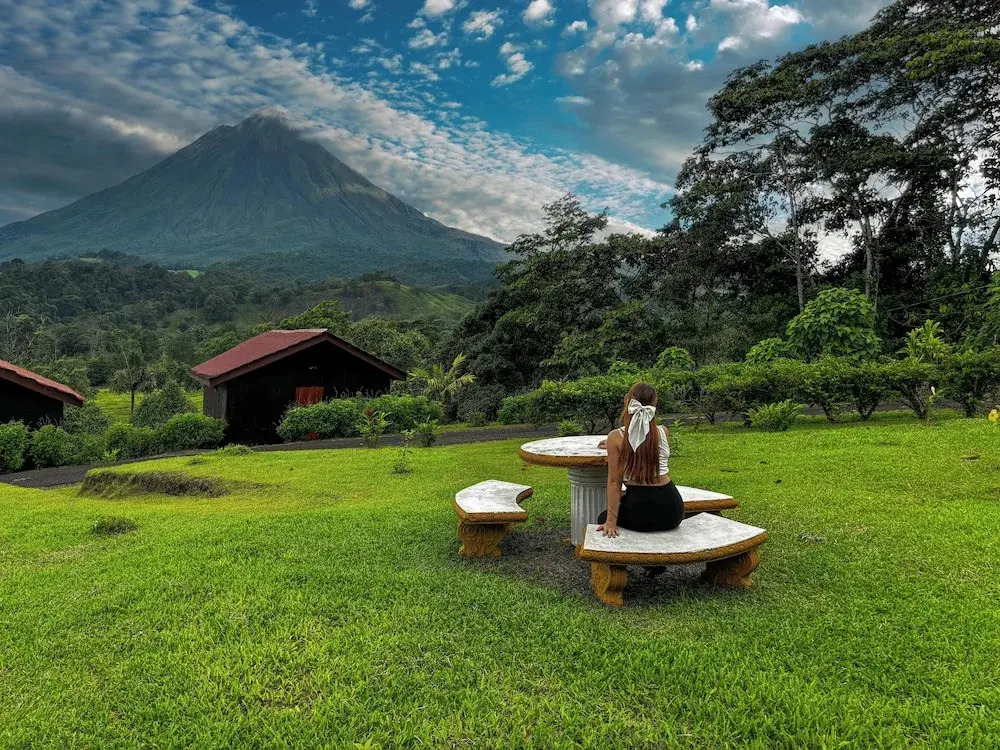 Arenal Roca Lodge