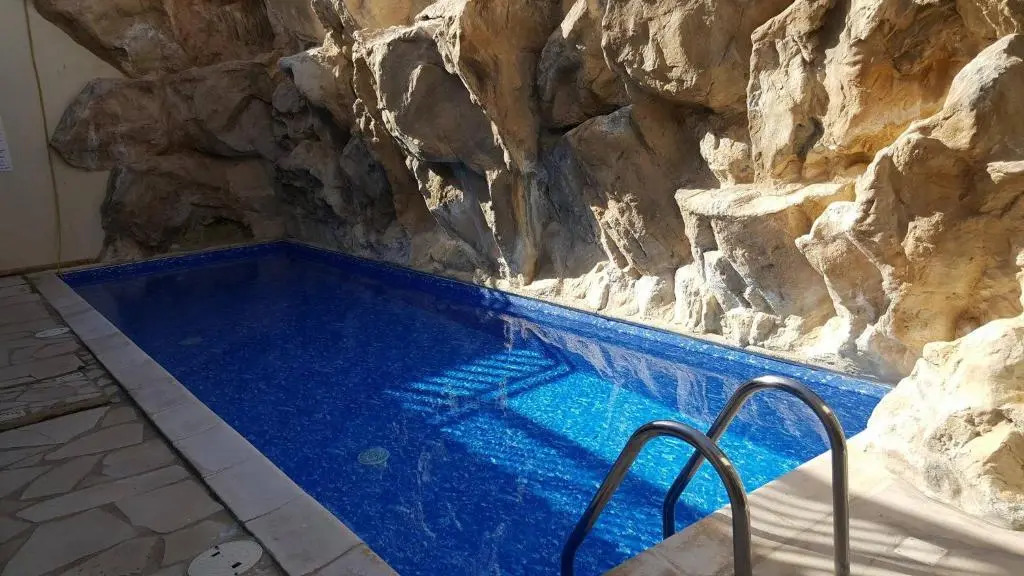 Stunning apartment C106 with balcony looking over pool