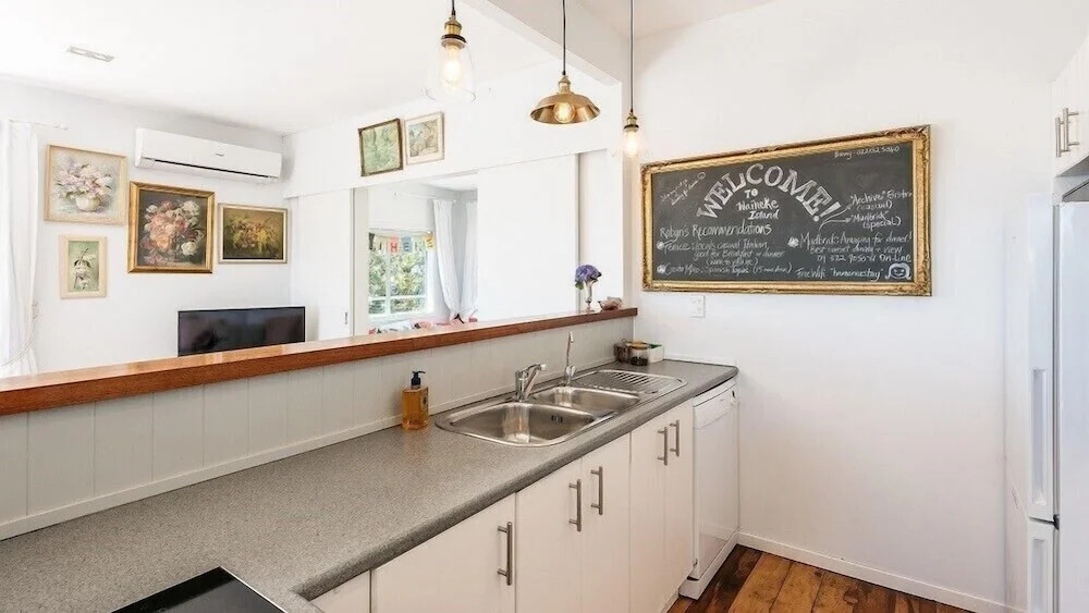 The Vintage Cottage