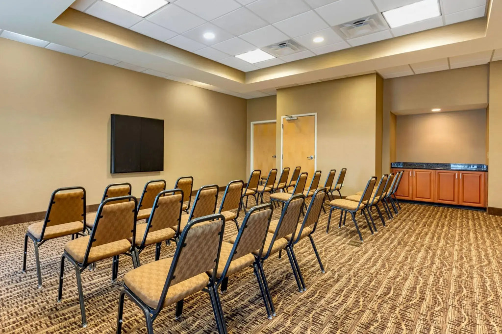 Comfort Suites Smyrna - Nashville Area