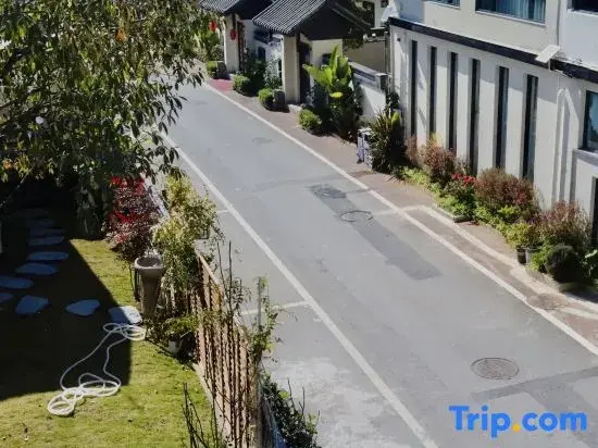 Tengchong Dongyi Hot Spring Villa - Courtyard-style Boutique Guesthouse
