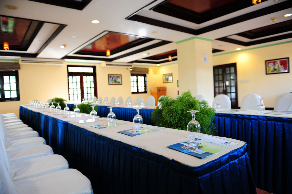 LAzure Resort and Spa
