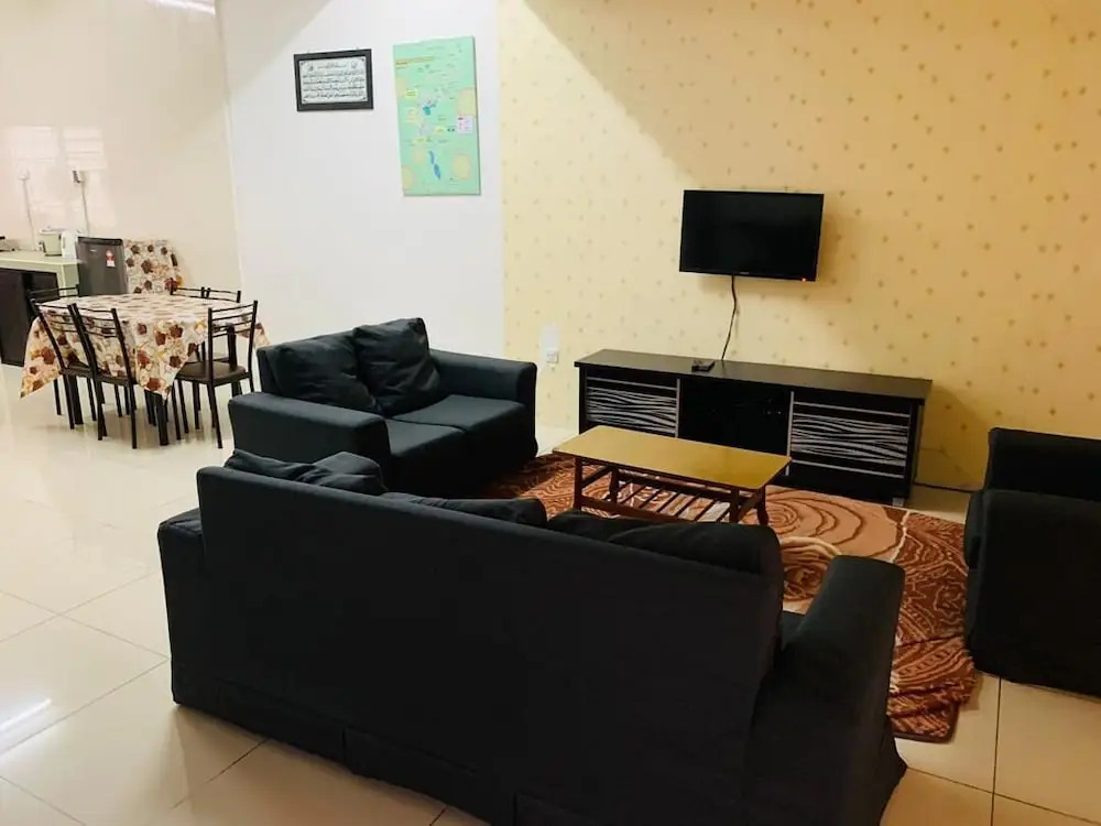 Zahara Homestay