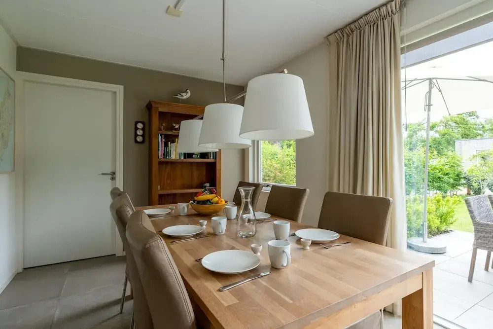 Tastefully Furnished Country House for 6 People
