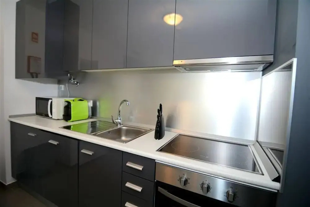 09 in Portim o With 1 Bedrooms and 1 Bathrooms