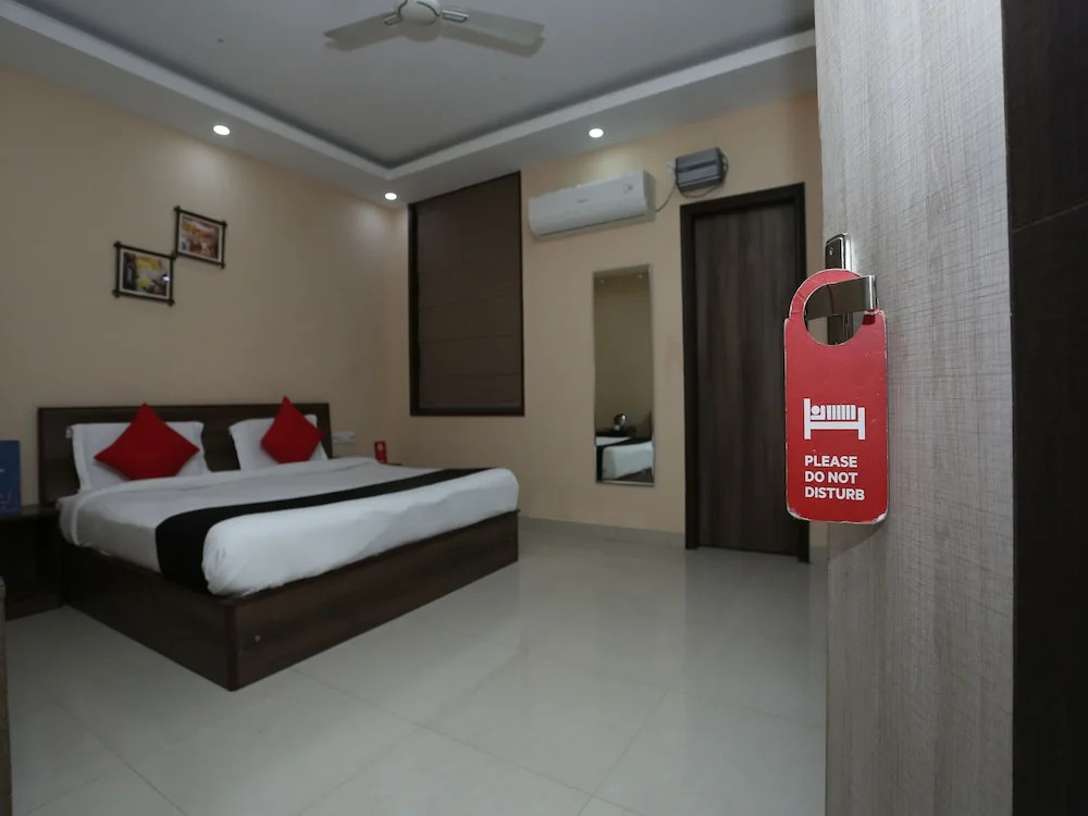 Bilberry Hotel