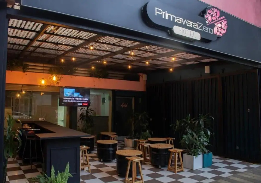 Primavera Hotel