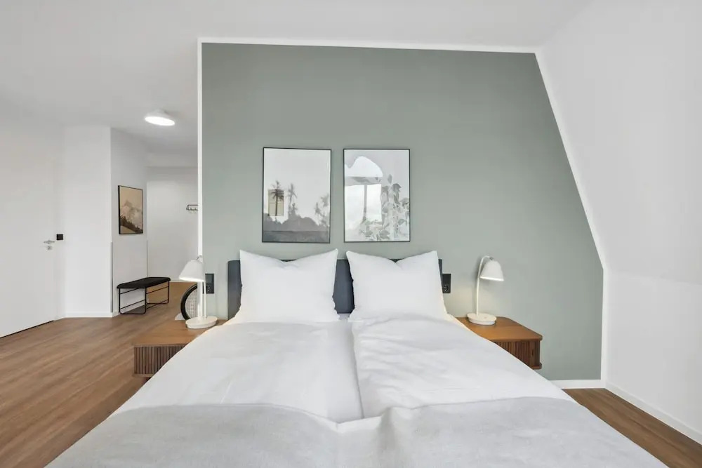Limehome Düsseldorf Bahlenstr