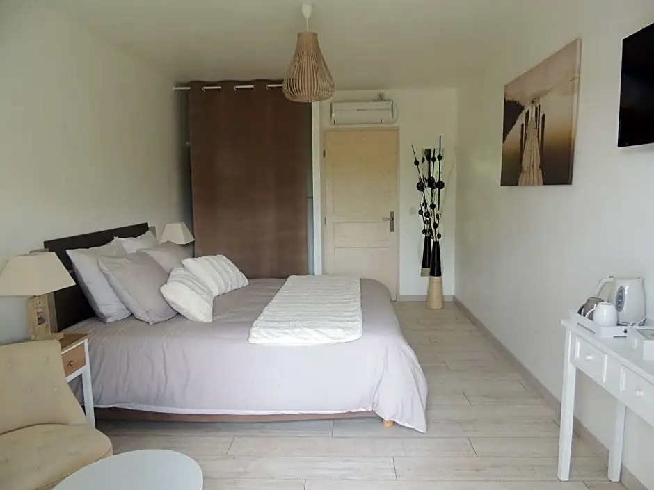 Gîte & Chambres dHôtes - Le Petit Bali