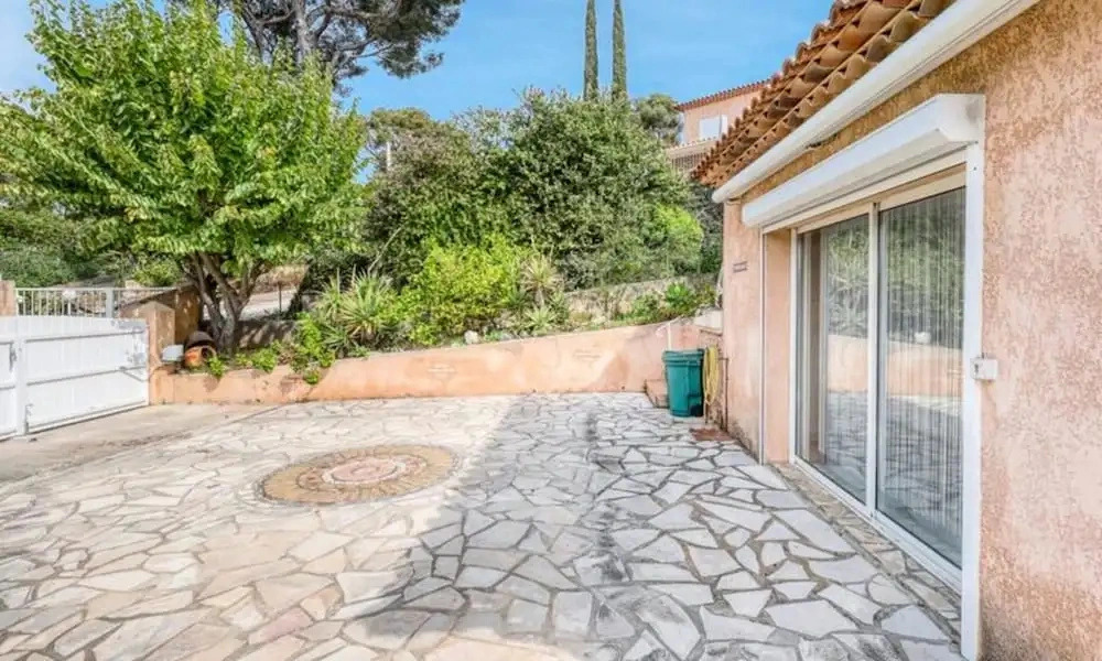 House in Cote Dazur With Private Pool
