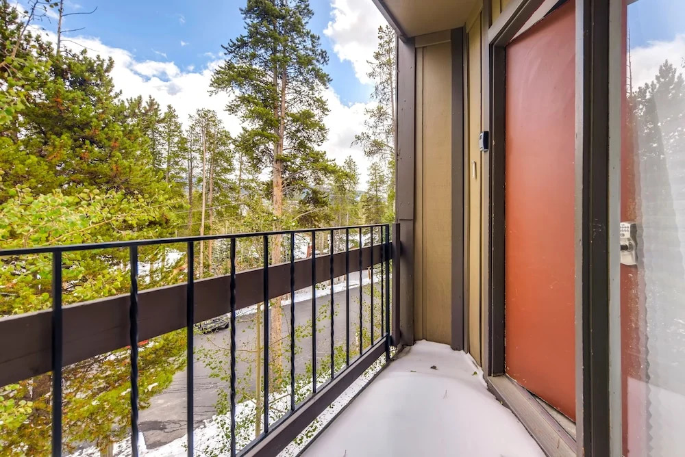 Gold Camp Condominiums by CRMR