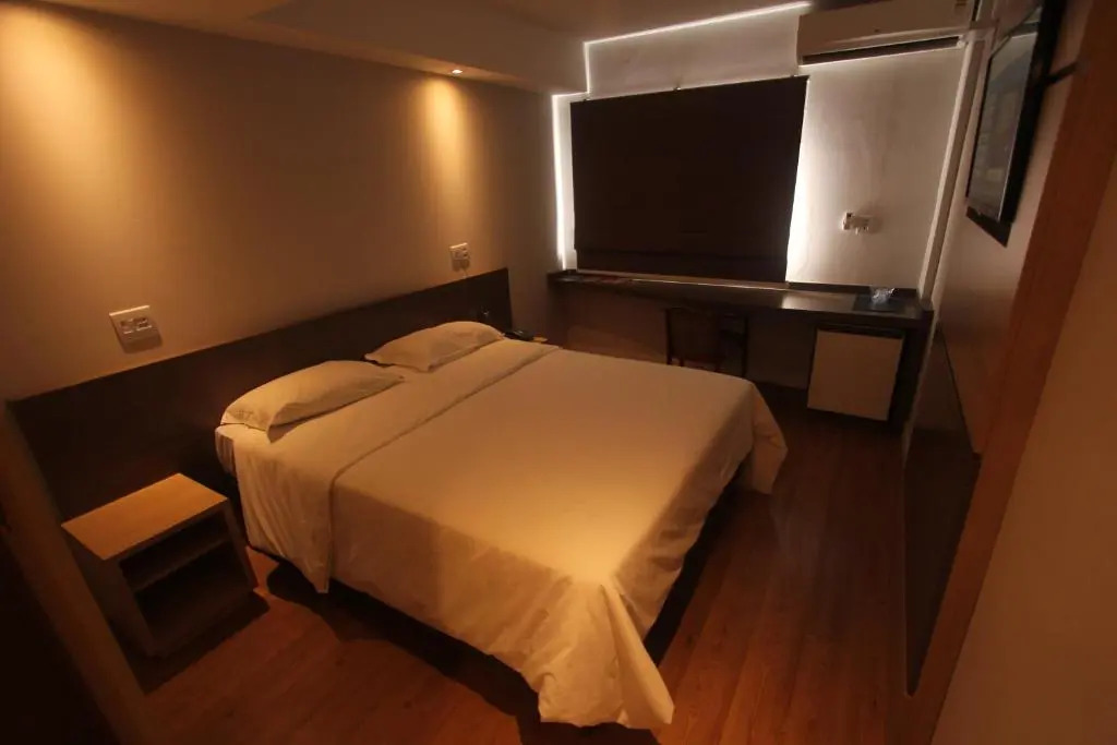 Nena Suite