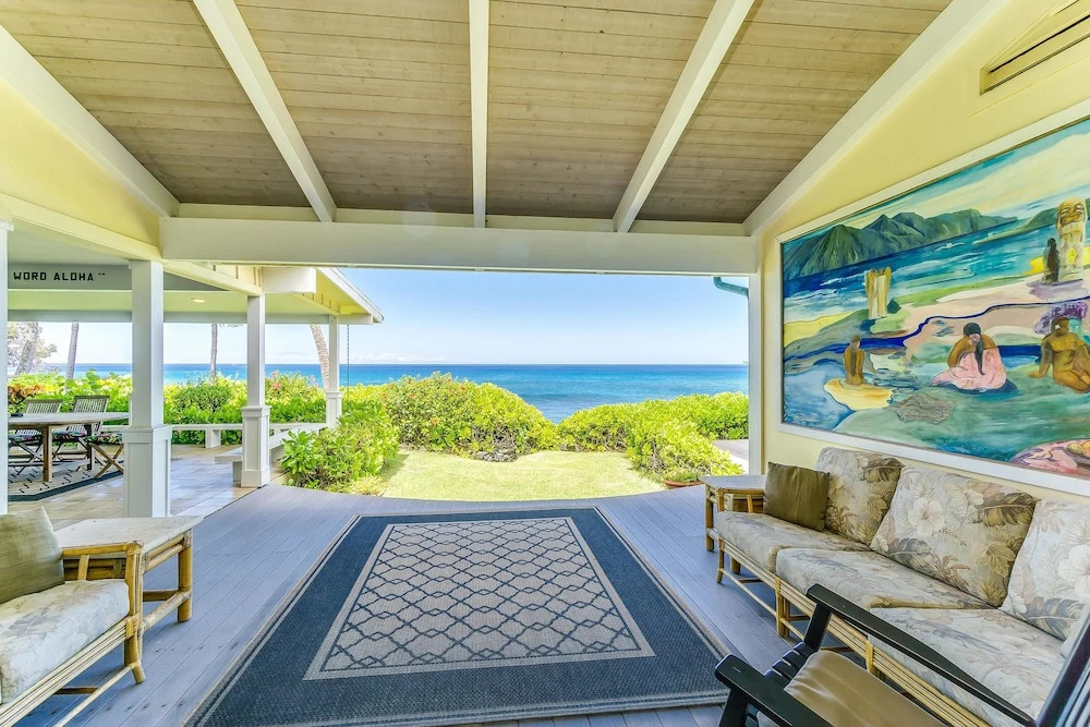 Hale Huna Kai Oceanfront by RedAwning