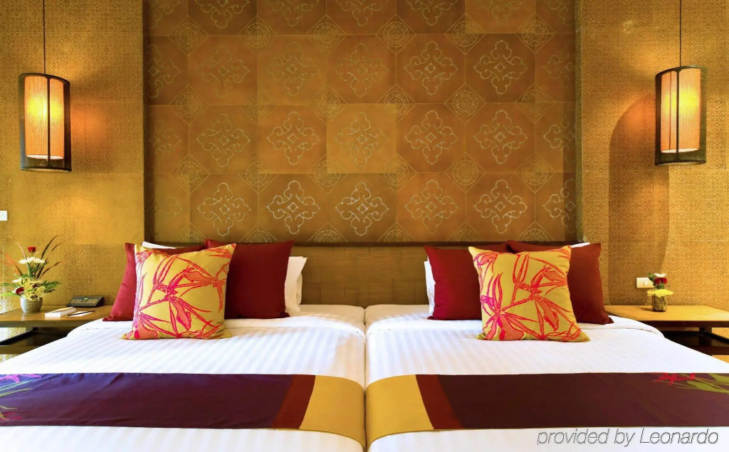 Sareeraya Villas & Suites