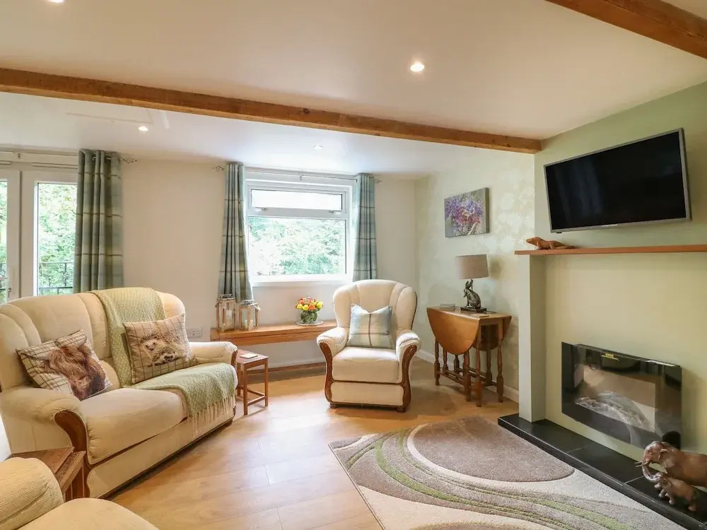 Shilstone Lodge
