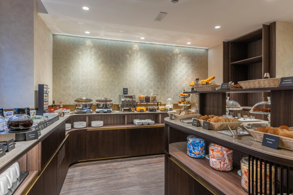 Hotel Raffaello - Sure Hotel Collection by Best Western