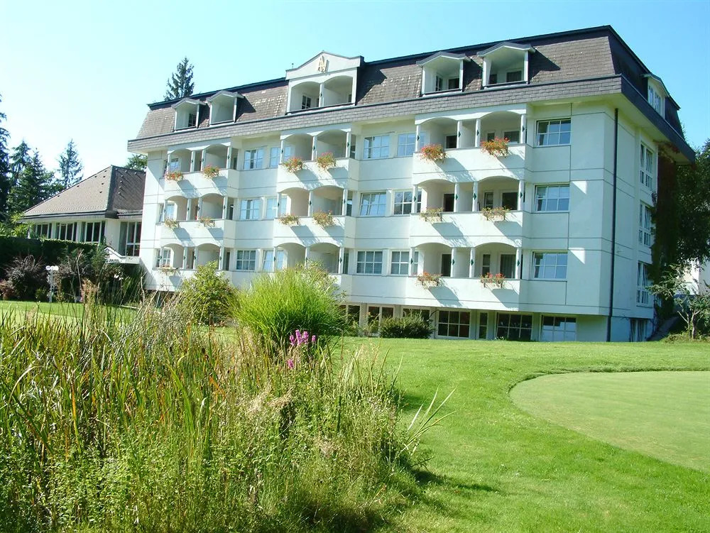Amerika-Holzer Hotel & Resort