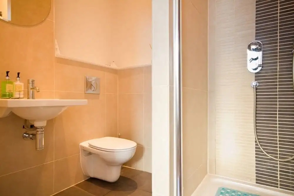 Gresham House 2-bed