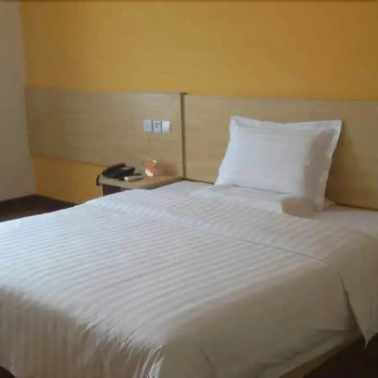 7 Days Inn