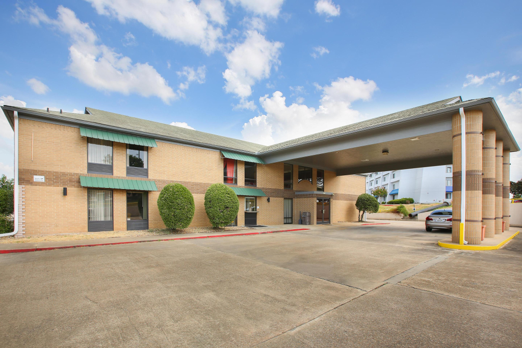 OYO Hotel Texarkana Trinity AR Hwy I-30