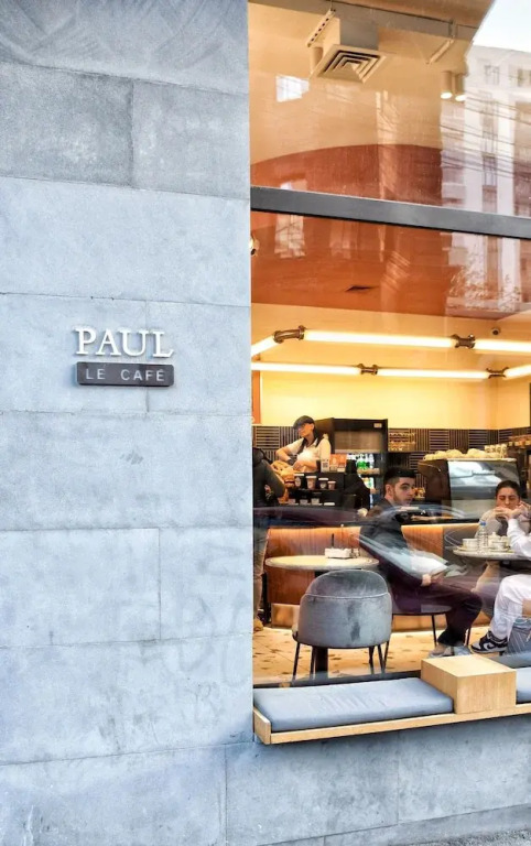 Modern Gem Steps to Republic Square