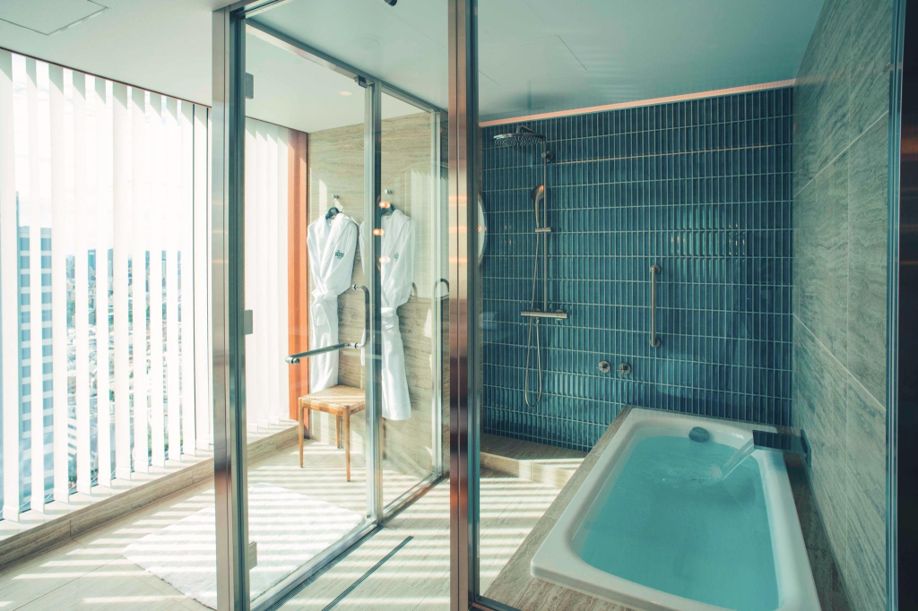 THE AOYAMA GRAND HOTEL