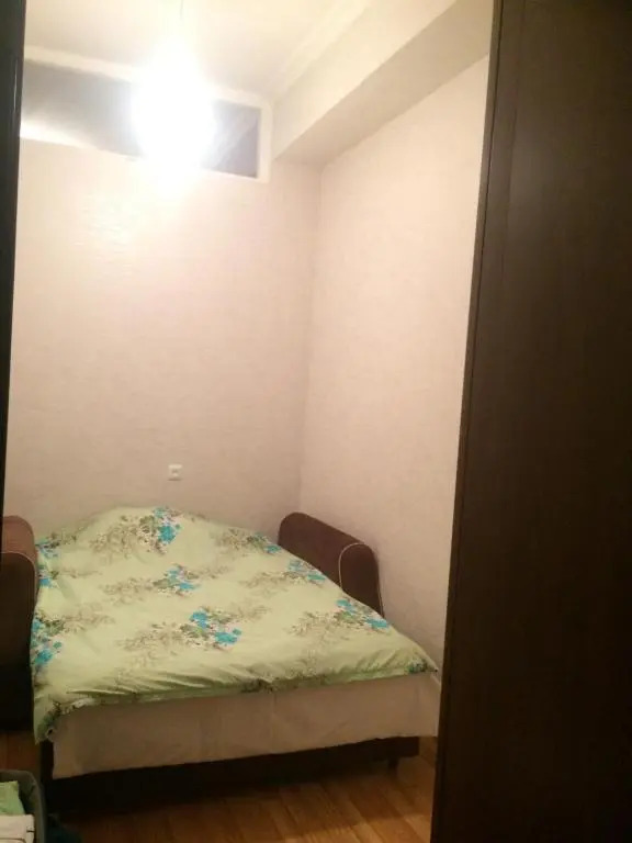 17 Kalistrate Kutateladze Street