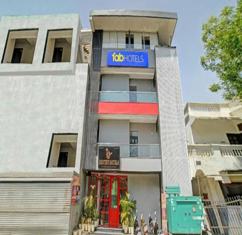 Fabhotel Destiny 78