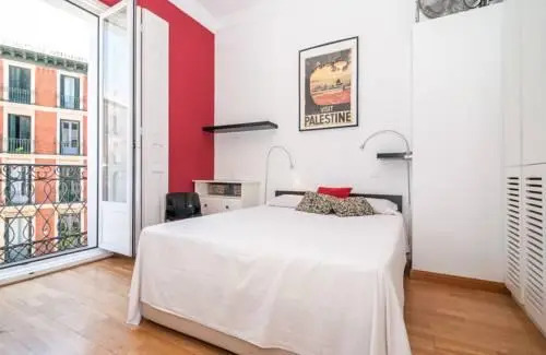 Chic Rentals La Latina