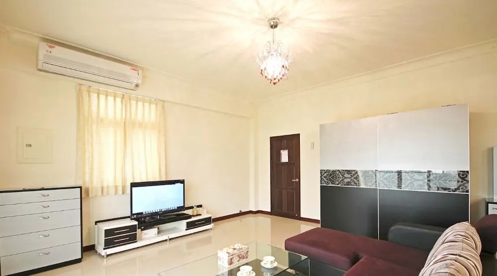 Zih Yue Tong Homestay II