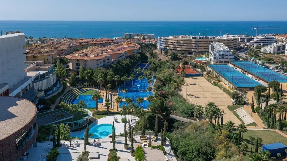 Horizon Top Floor Apartment Higueron