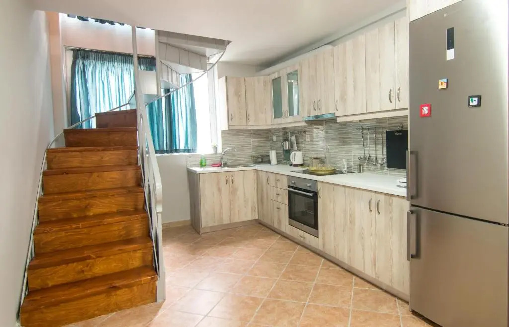 Loft renovated flat 5' from the old town Corfu