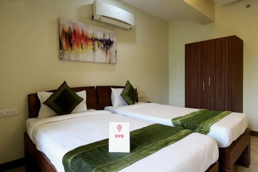 OYO 10042 Turtle Beach Resort 1