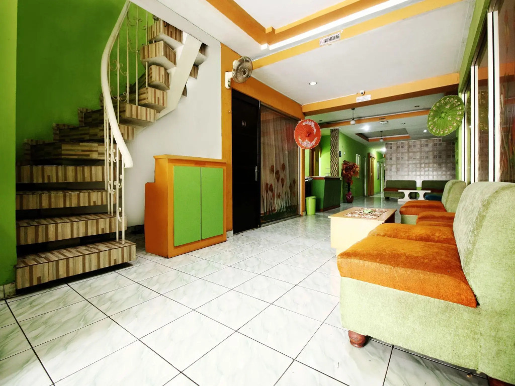 Seungit Syariah Inn Tebet Mitra RedDoorz