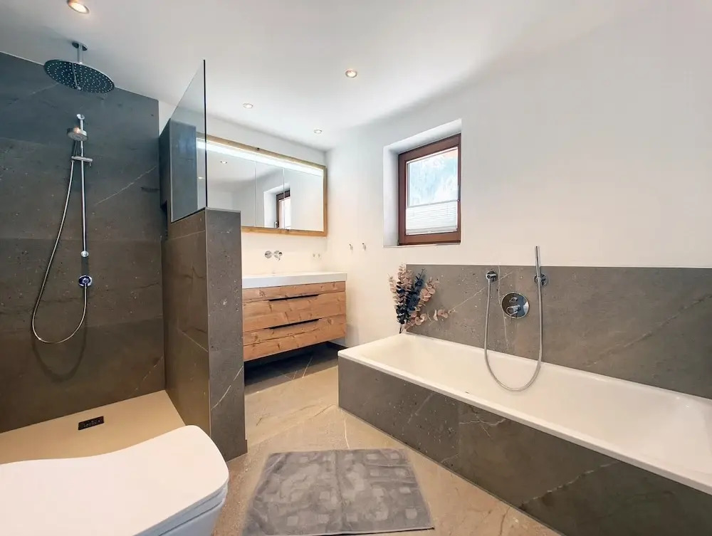 Exclusive Apartment With Garden and Whirlpool