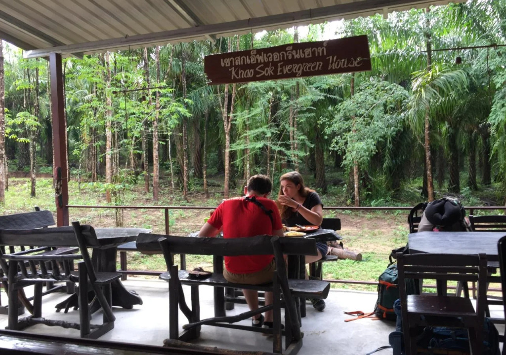 Khao Sok Evergreen House