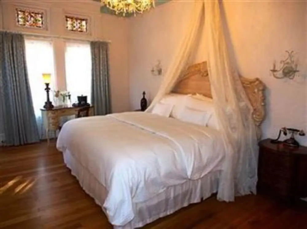 Patterson Inn