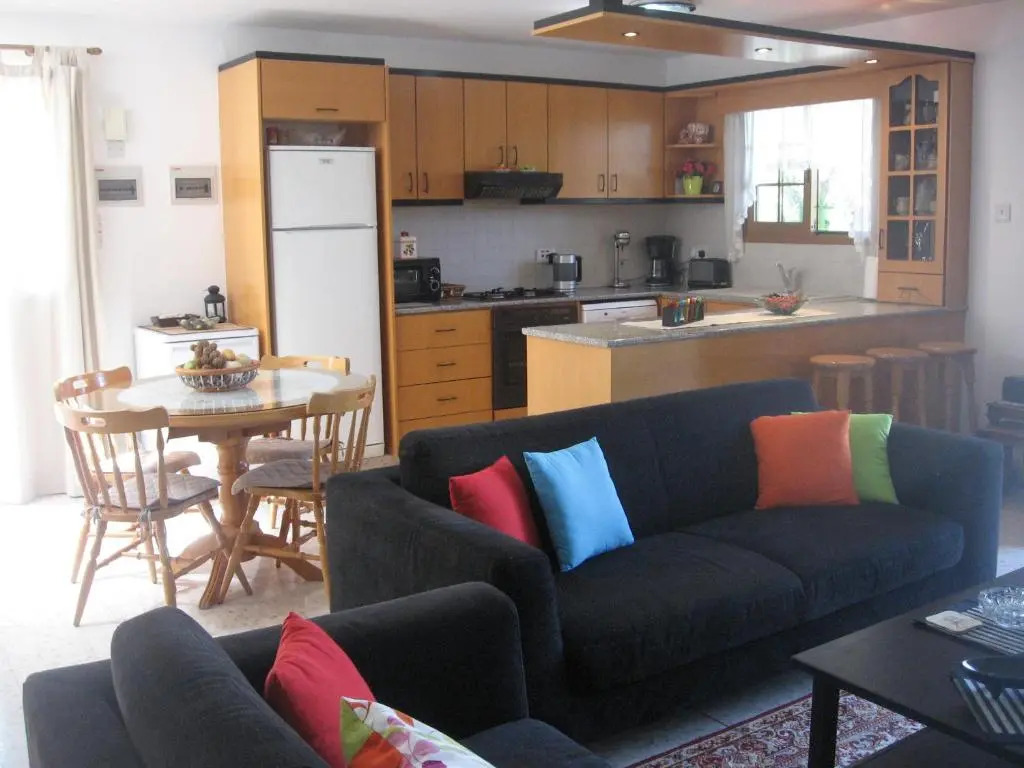 Zena Holiday Villa