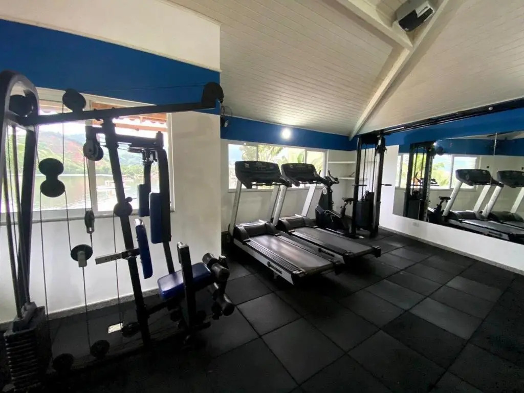 Condomínio com piscina, churrasqueira, sauna e MARINA P LANCHA - WiFi 200Mbps - 1qt e sala com 2 ar condicionados