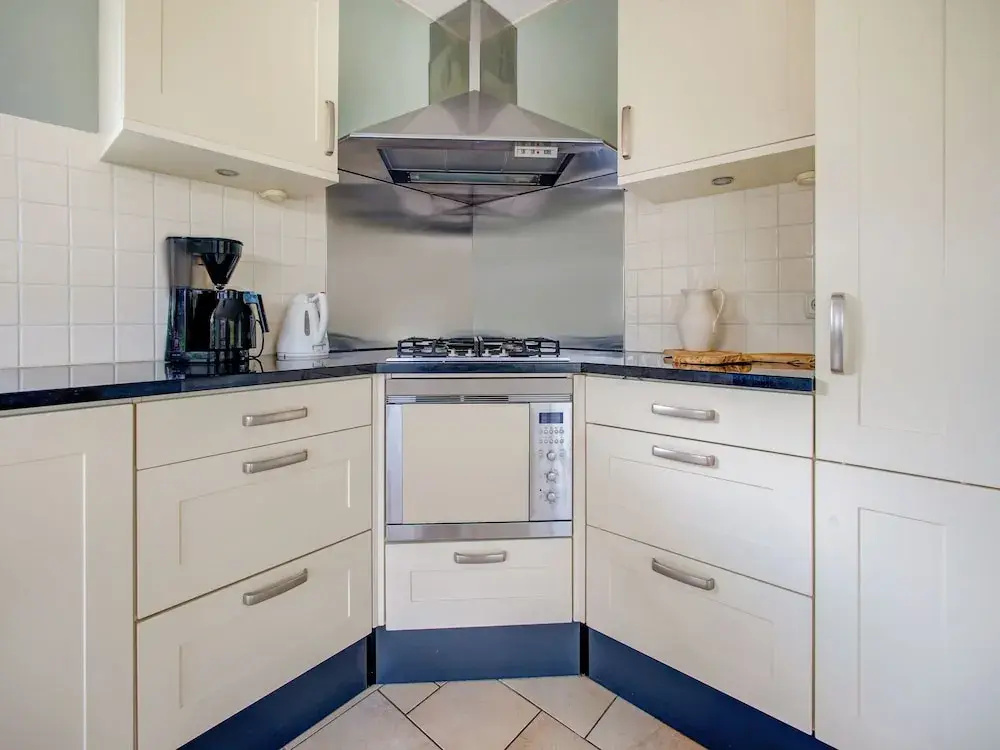 Lovely Holiday Home in Zeewolde With a Swimming Pool
