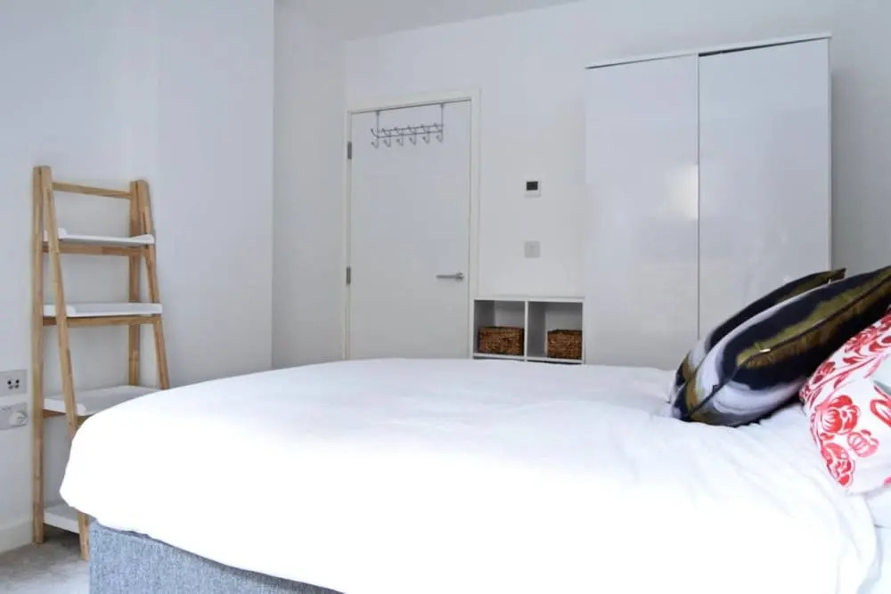 Modern 2 Bedroom Home in Kings Cross