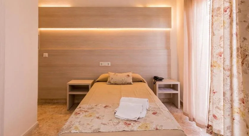 Coral beach house & food