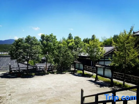 yi xian hong cun Yue han bo Inn
