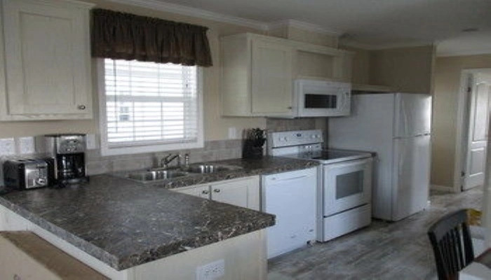 Water's Edge RV Resort