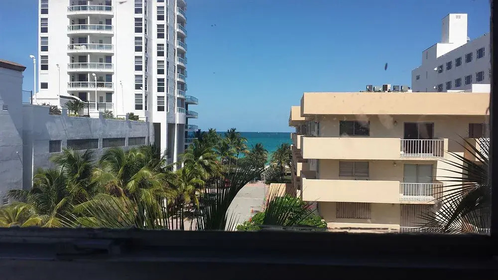 Ocean Spray Hotel By Rabbu