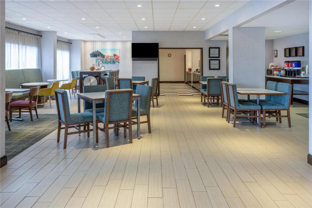 Hampton Inn Dover